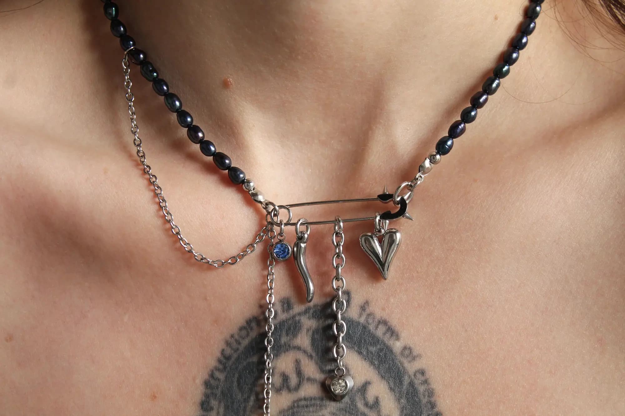 Night Pin Chocker 4